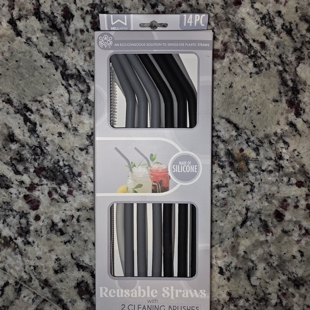 Wellie Reusable Silicone Straws Set